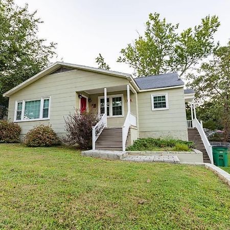 Charming 3-Bedroom Home In Rossville, Ga - Family Retreat Exterior foto